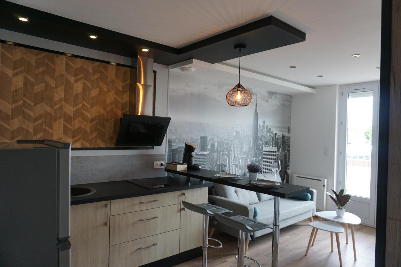 Appart Chic & Moderne Avec Balcon Ла-Рош-сюр-Йон Экстерьер фото